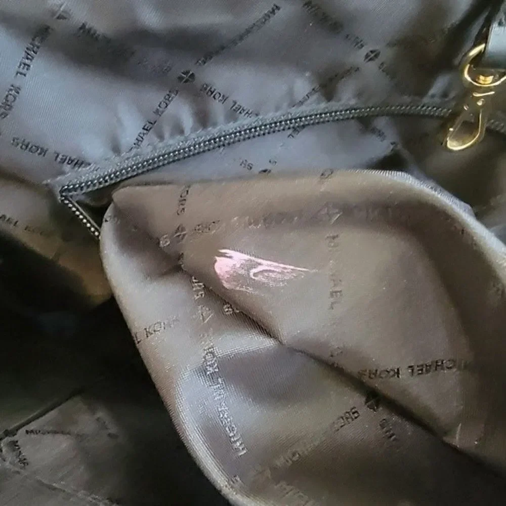 Michael KORS Jet Set Travel Carryall Tote Black Patent Leather MK